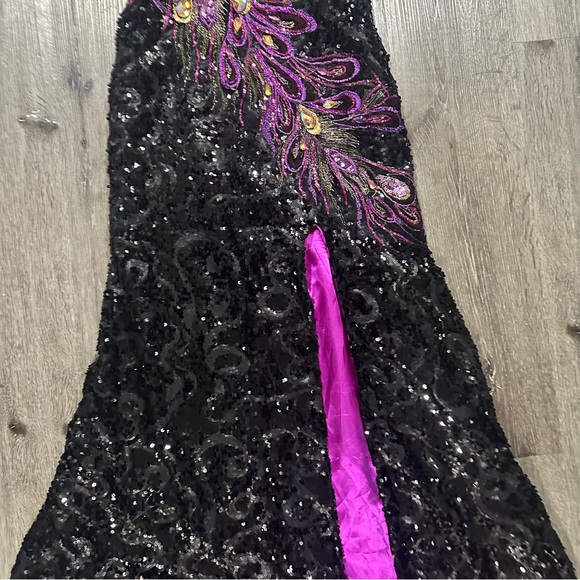 Cinderella One Shoulder Open Back Full Sequin Black & Purple Peacock Dress Sz 4 - Picture 10 of 16